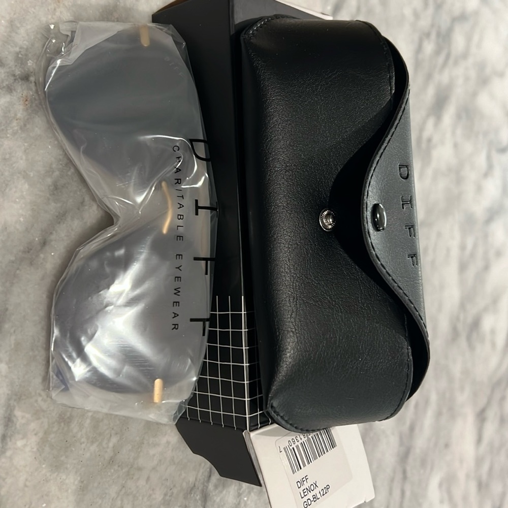 Diff Lenox aviators brand new - Picture 2 of 9